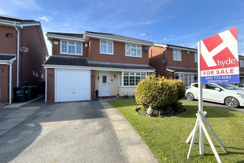 4 bedroom detached house for sale, Whitefield, Manchester M45