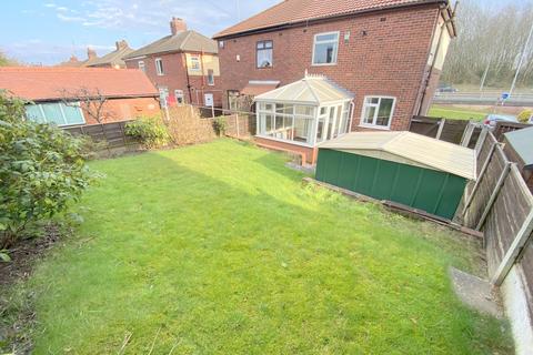 3 bedroom semi-detached house to rent, Middleton, Manchester M24