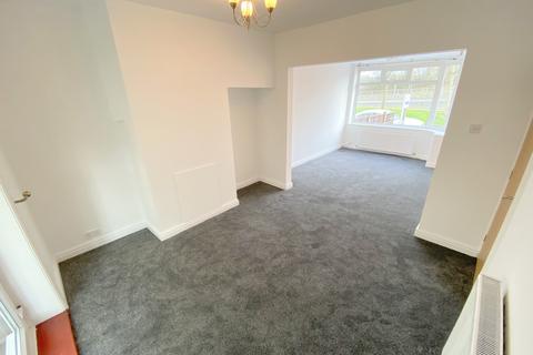 3 bedroom semi-detached house to rent, Middleton, Manchester M24