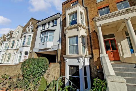 1 bedroom apartment to rent, Harold Road Cliftonville CT9