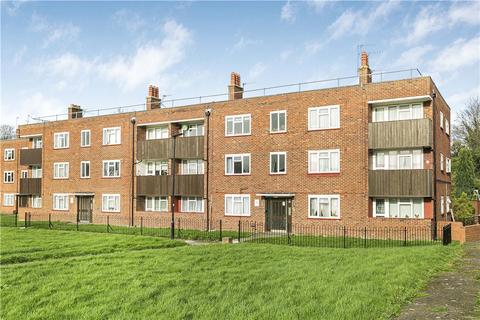 2 bedroom apartment for sale, Field Lane, Brentford, TW8