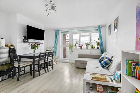 undefined, Field Lane, Brentford, TW8