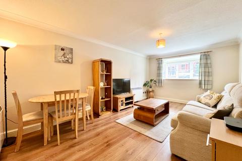 2 bedroom flat for sale, Saddlers Mews, Markyate, St. Albans AL3