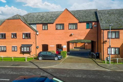 2 bedroom flat for sale, Saddlers Mews, Markyate, St. Albans AL3