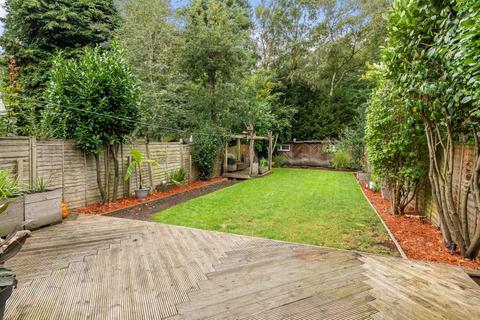 64 Carroll Crescent, Ascot, SL5 9EH