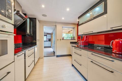 64 Carroll Crescent, Ascot, SL5 9EH
