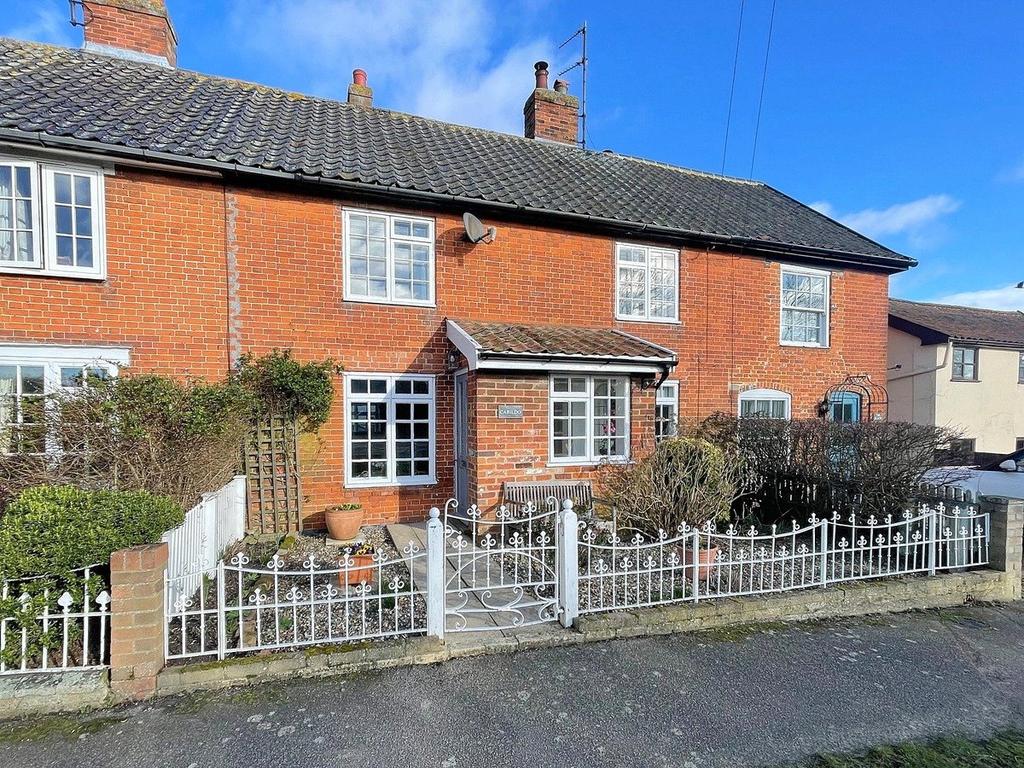The Street, Dennington, Woodbridge, Suffolk, IP13 3 bed terraced house