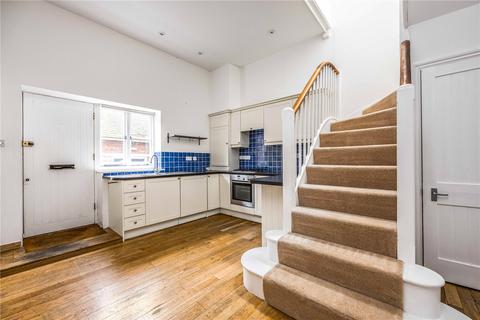 4, Pump House Downs Road, West Stoke, Chichester, PO18 9BN
