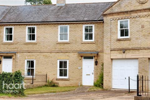 4 bedroom terraced house for sale, St Andrews Park, Norwich