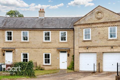 4 bedroom terraced house for sale, St Andrews Park, Norwich