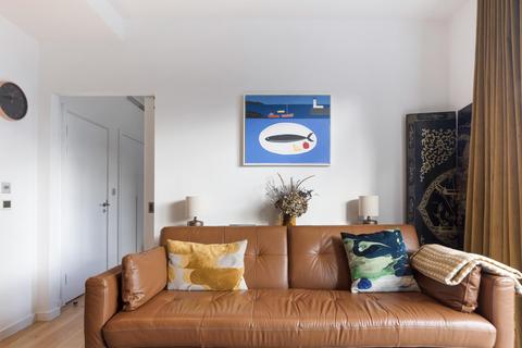 1 bedroom apartment to rent, Hampden House, Goodluck Hope, London, E14