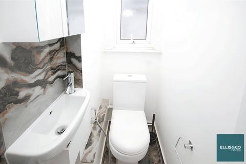 2 bedroom apartment to rent, The Drive, Golders Green, NW11