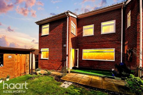 3 bedroom maisonette for sale, Frythe Close, Kenilworth