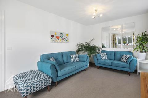 12 Frankley Close, Hilton, Derby, DE65 5PF
