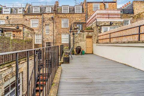 Flat 4, 15 Cosway Street, London, NW1 5NR