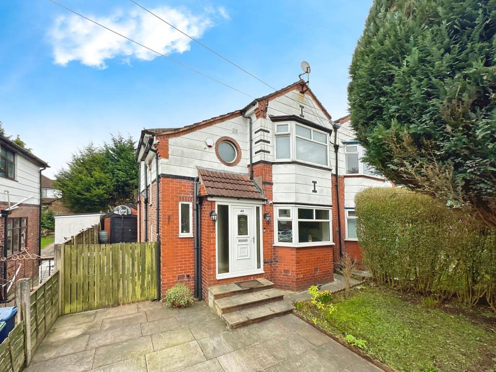 Windsor Road, Prestwich, M25 3 bed semidetached house for sale £375,000