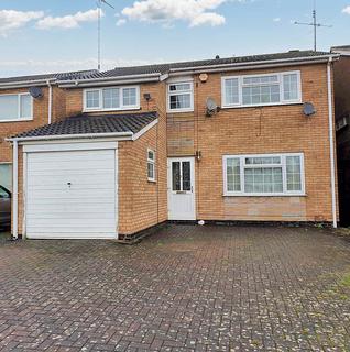 4 bedroom detached house to rent - Copeland Avenue, Leicester LE3