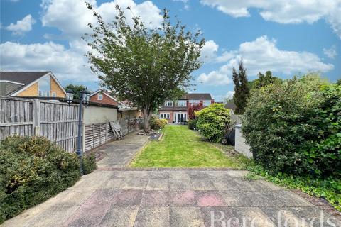 3 bedroom semi-detached house for sale, Lambs Lane South, Rainham, RM13