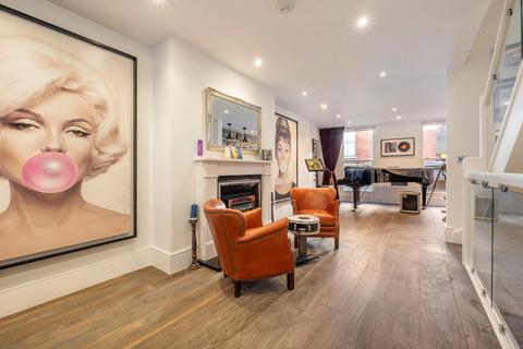 3 bedroom terraced house for sale - Calvin Street, Spitalfields, E1