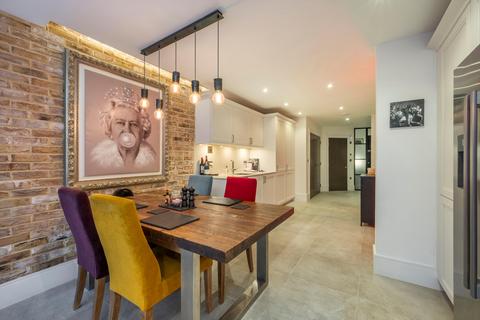 3 bedroom terraced house for sale, Calvin Street, Spitalfields, London, E1