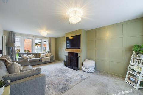 4 bedroom detached house for sale, Puddle End, Broughton, Aylesbury, Buckinghamshire