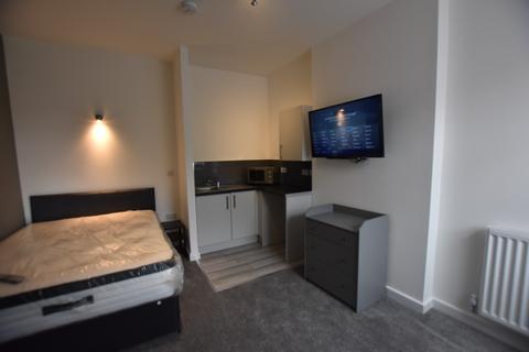 1 bedroom in a house share to rent, Broadway, City Centre, Peterborough, PE1