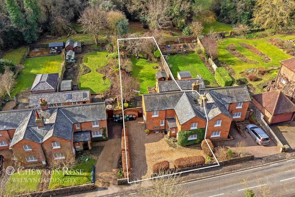 Lower Gustard Wood, ST ALBANS 3 bed semi-detached house - £875,000