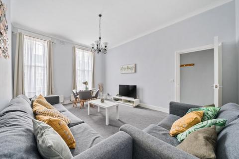 1 bedroom flat for sale, Lakeside Road, Brook Green