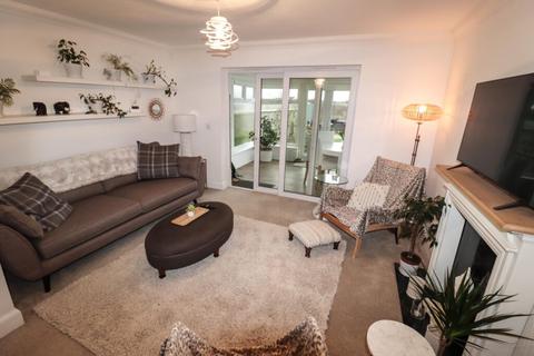 2 bedroom end of terrace house for sale, Rook Farm Way, Hayling Island