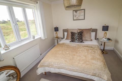 2 bedroom end of terrace house for sale, Rook Farm Way, Hayling Island