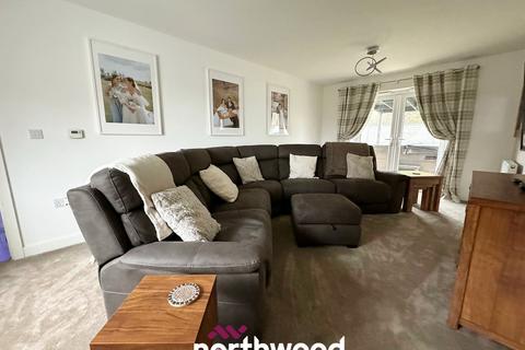 19 Northfield Drive, Thorne, Doncaster, DN8 4FG
