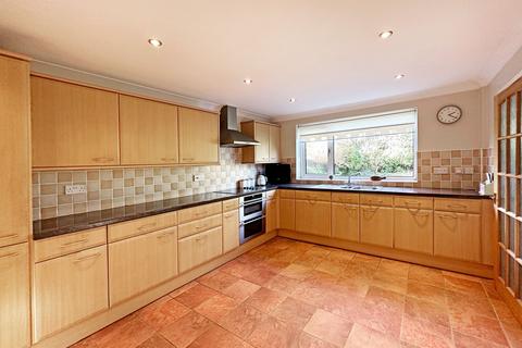25 White House Way, Solihull, B91 1SG