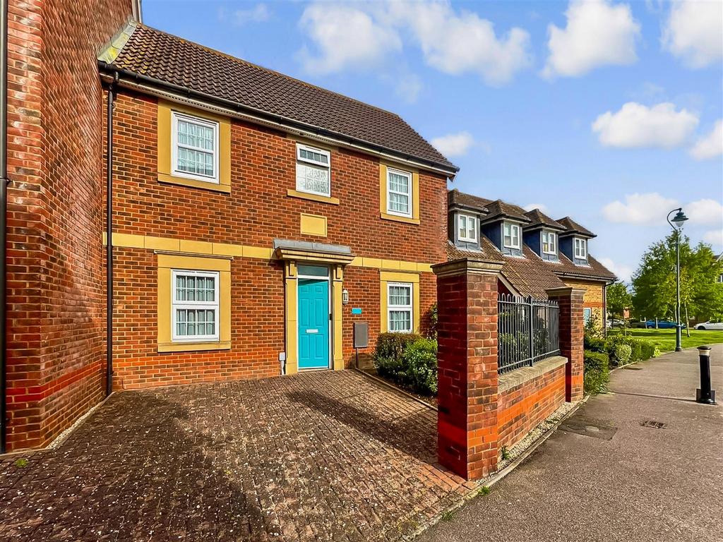 Avocet Walk, Iwade, Kent 3 bed terraced house for sale £340,000