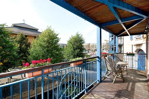 Flat 3, Challenger House, 3 Victory Place, London, E14 8BJ