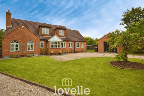 4 bedroom detached house for sale, Ings Lane, North Cotes DN36