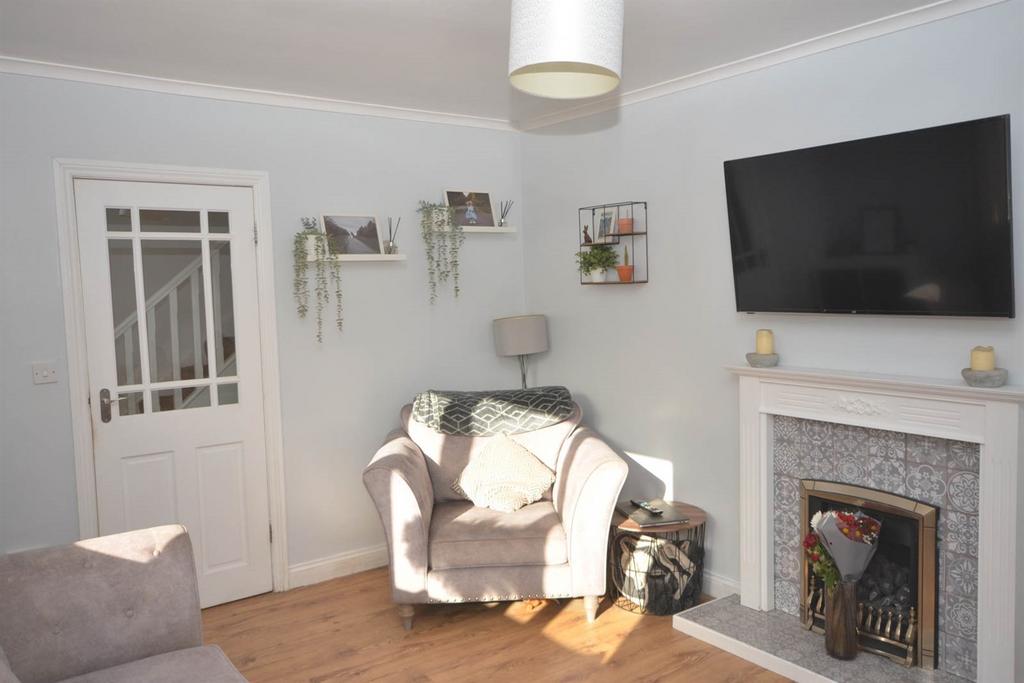 Hardie Drive, West Boldon 3 bed semidetached house for sale £155,000