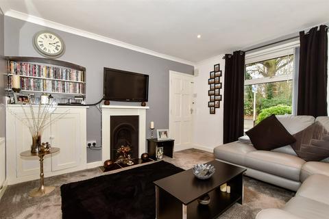 2 bedroom terraced house for sale - Kingsnorth Road, Ashford, Kent