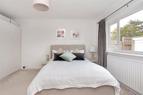 3 bedroom bungalow for sale, Fairmile Avenue, Cobham, Surrey, KT11