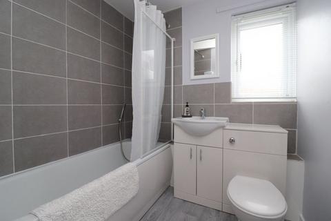 60 Cedar Road, Redditch, B97 6HN