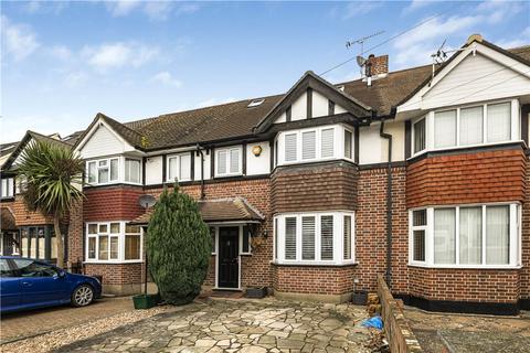 4 bedroom terraced house to rent, Heathcroft Avenue, Sunbury-on-Thames, Surrey, TW16