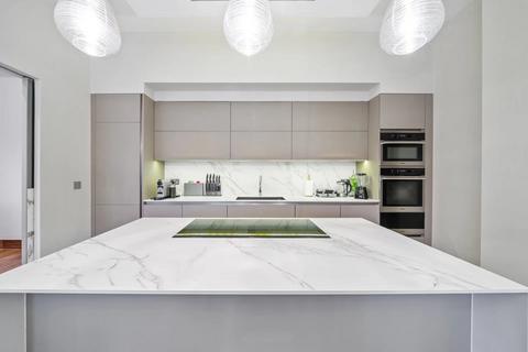 3 bedroom apartment for sale, North Gate, London, NW8