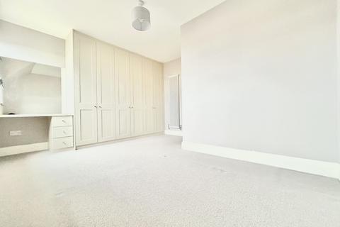 3 bedroom terraced house to rent - Prestwich, Manchester M25