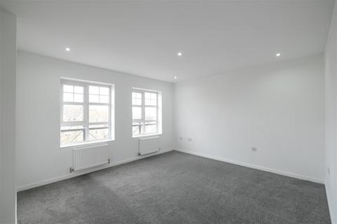 2 bedroom apartment for sale - Park Way, Rednal, Birmingham, B45 9WA