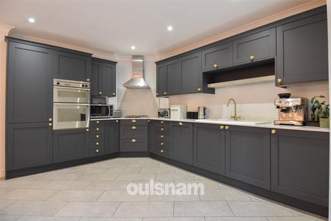 1 Boundary Drive, Birmingham, B13 8NY