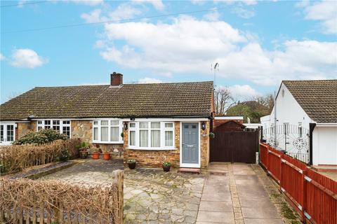 2 bedroom semi-detached bungalow for sale, Chiswell Green Lane, St. Albans, AL2