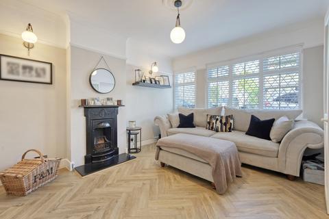 34 Cloverly Road, Ongar, CM5 9BY