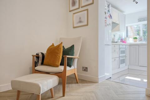 34 Cloverly Road, Ongar, CM5 9BY