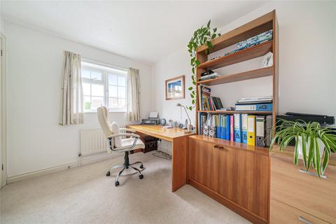 3 Vestry Drive, Exeter, EX2 8FG