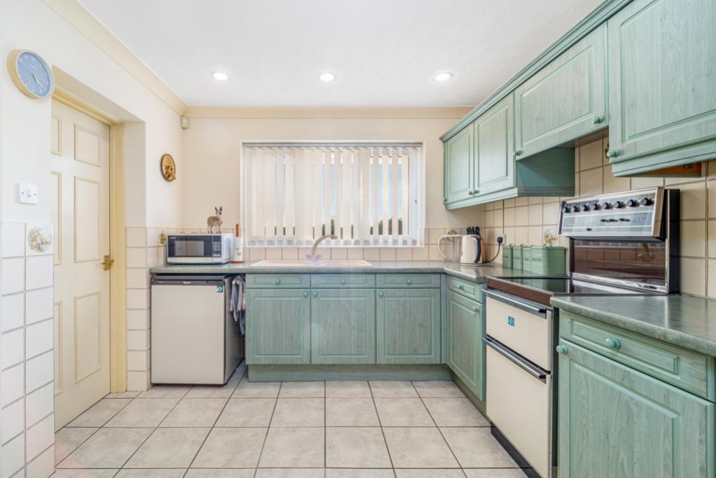 27 Haven Close (Holbeach)-18
