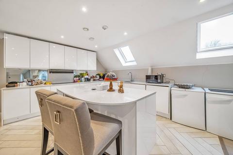 Eaton Rise, Ealing, London, W5